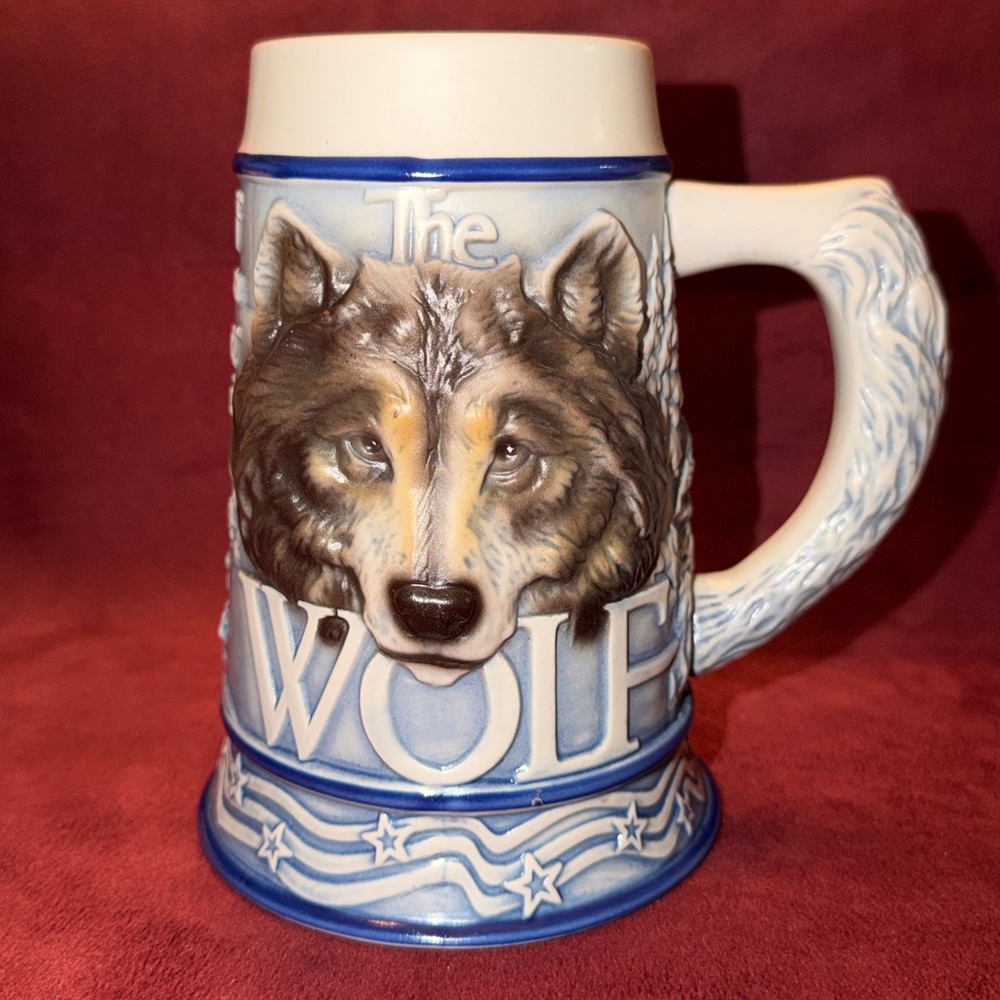 The Wolf Beer Stein - Tom O'Brien's American Animal Stein Series